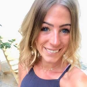 Meet your Posher, Maegan